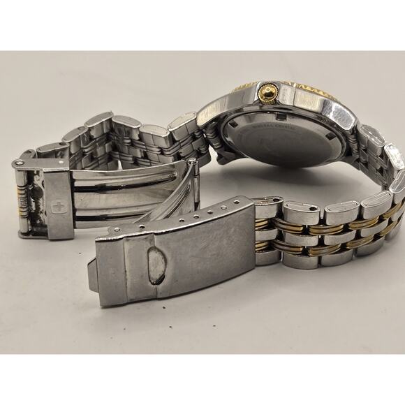 Wenger Swiss Military 79095 Date Dial 2 Tone Stainless Steel Ladies' Watch - Picture 9 of 10